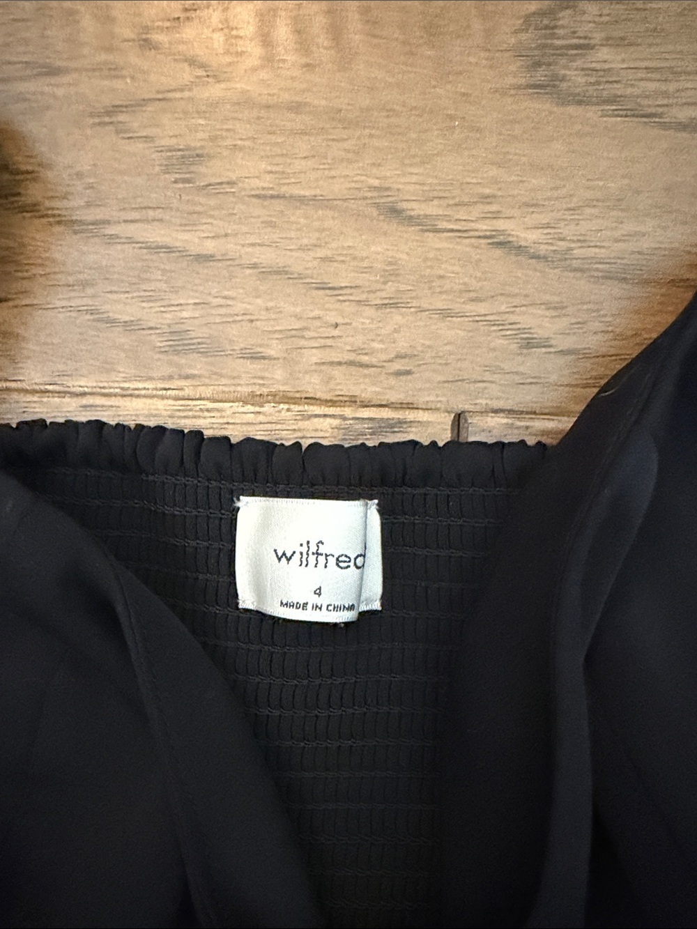 Aritzia Wilfred Novella Dress Black Puff Sleeve Mini Size 4 - Picture 3 of 11